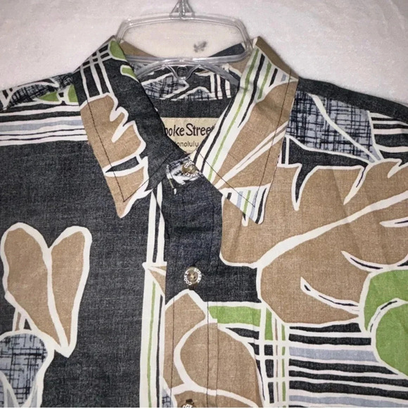 Cooke Street Honolulu Men's Short Sleeve Button Up Hawaiian Aloha Shirt Medium - Picture 4 of 11